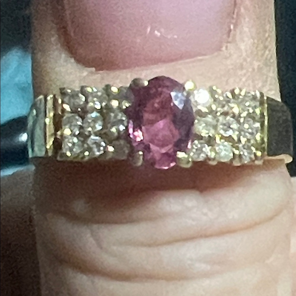 14k ruby and diamond ring. - Picture 3 of 3